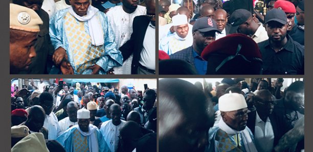 Vidé/Accueil chaleureux de Me Abdoulaye Wade à Keur Serigne Touba, à Colobane