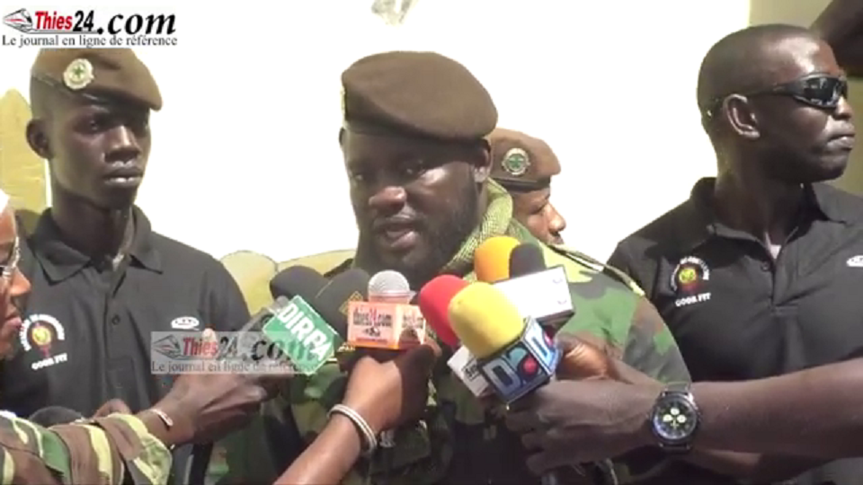 Vidéo/ Eumeu Sène champion de lutte: « Mame Gor Jazaka dafa juum, en parlant des militaires »