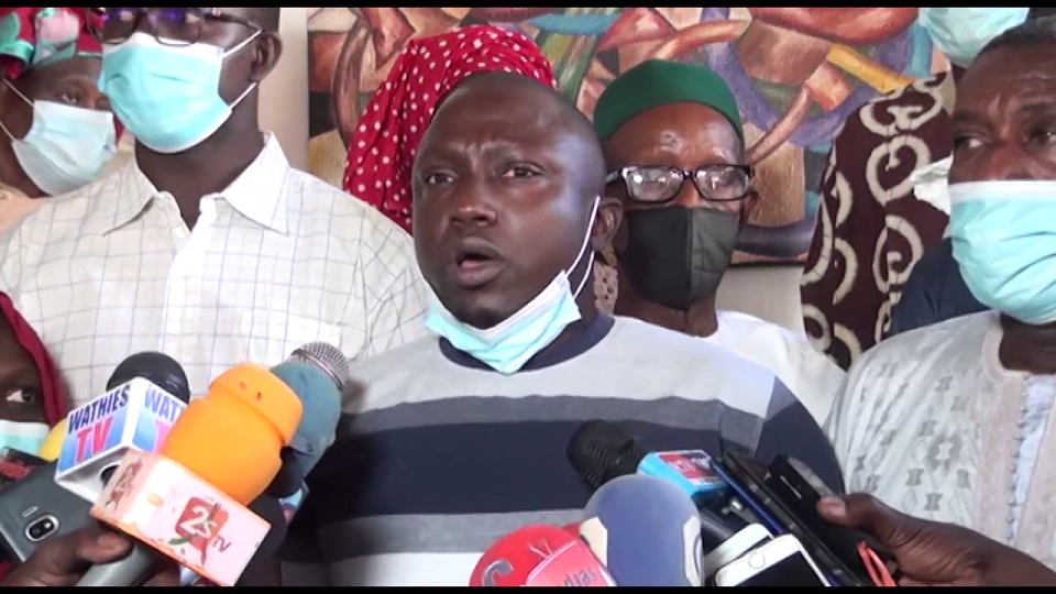 Vidéo/2000 t d’oignons stockées au Port de Dakar, les mille et une craintes de l’inter profession oignon du Sénégal (IPOS),