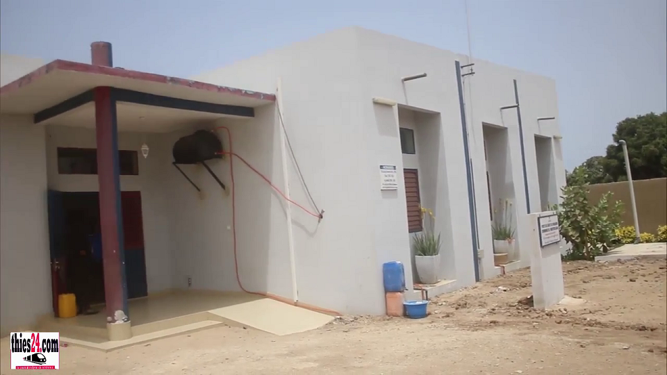 Vidéo/ Un an après son inauguration, la sage-femme du poste de santé de Fouloum, construit par Dangote, fait le point