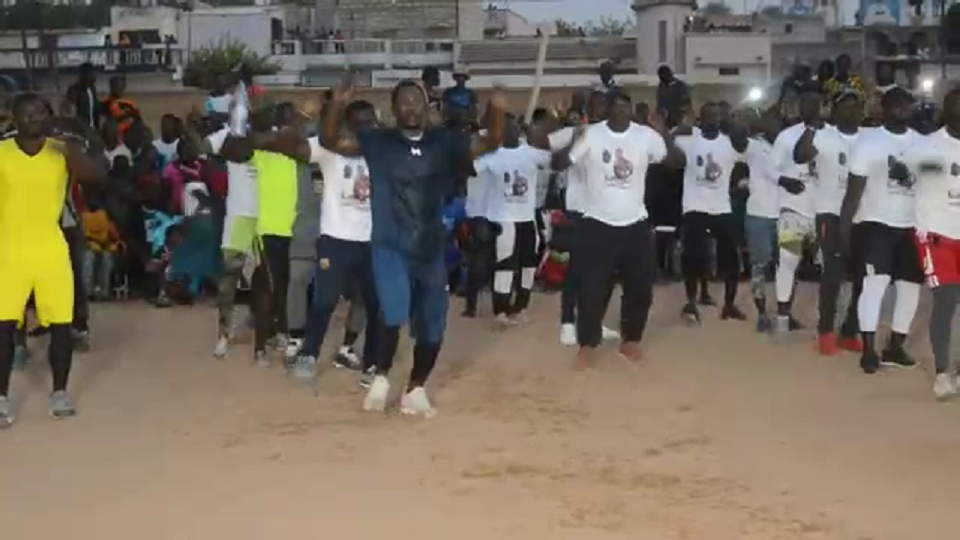 Vidéo/ Open press en prélude à son combat, l’entrée de Modou Anta et le succulent Bakk qu’il réserve aux amateurs