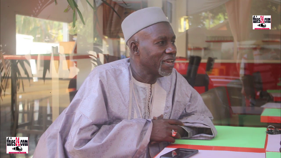 Vidéo/ De la craie au plancher, Baye Cheikh Seck Artiste comédien retrace son parcours dans le théâtre (Emission Euttou Ndaanaan avec El Hadji Ndiaye)