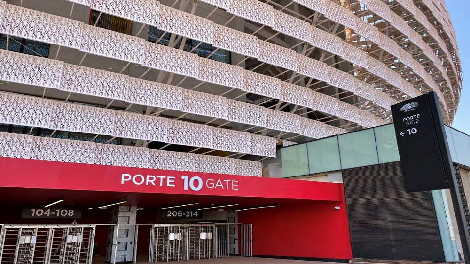 Vidéo/Le Stade du Sénégal portera le nom de Me Abdoulaye Wade, visite des coins et recoins d’un bijou de 50.000 places à Diamniadio