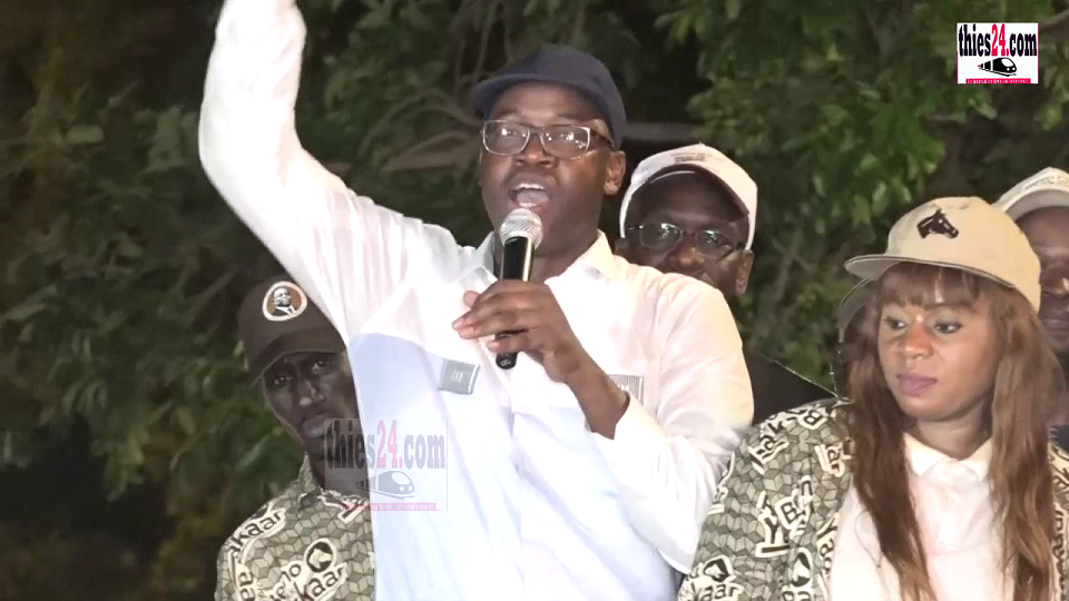 Vidéo/ Le Ministre Yankhoba Diattara harangue la jeunesse de Thiès devant Mimi Touré