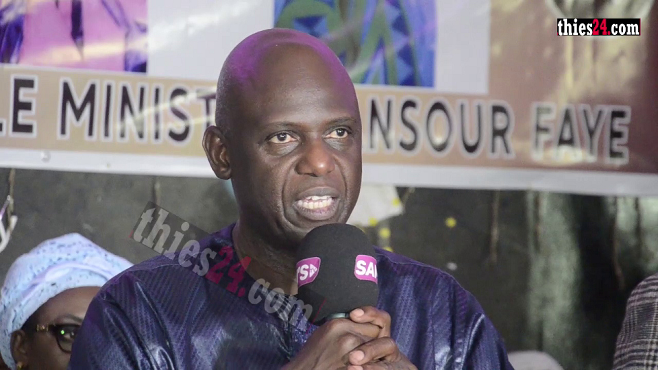 Vidéo/ Le Ministre Mansour Faye annonce le report de la visite présidentielle à Thiès