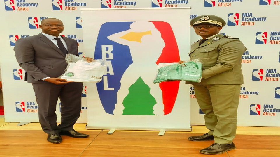 Basket Africa League (BAL):Le ministre des Sports Yankhoba Diatara remet le soutien de l’Etat à L’AS Douanes