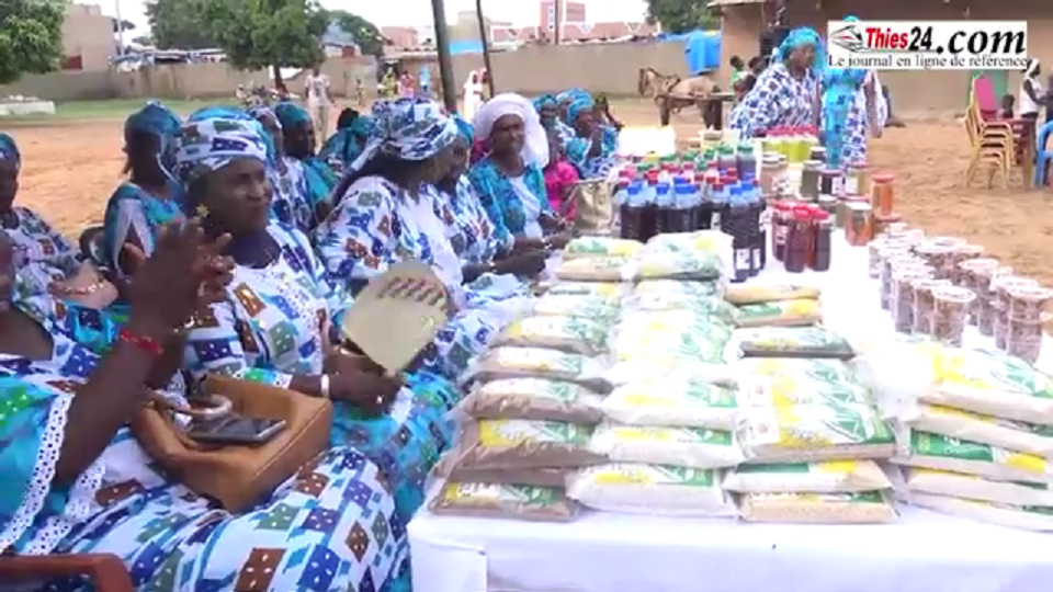 Vidéo/ Autonomisation, le Maire de Notto Gouye Diama fait former les femmes à la transformation des fruits et légumes