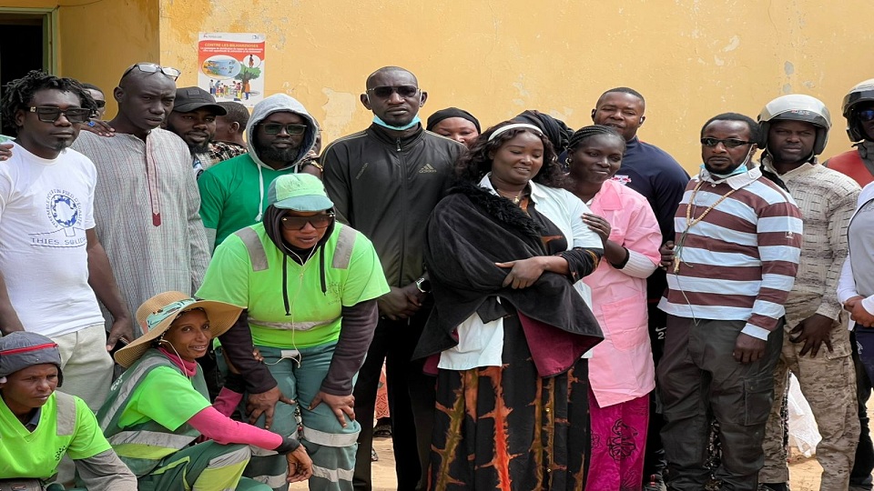 Thiès- Initiative » Setal Sunu Gox: Massamba Diop participe à la journée d’investissement humain « Set-Setal » au poste de Santé de Keur Issa