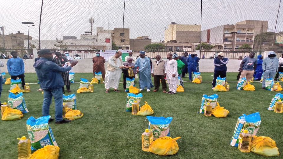 Ramadan/La Haute Autorité du Waqf et l’ONG Direct Aid Society apportent leur soutien à 700 familles vulnérables de Dakar