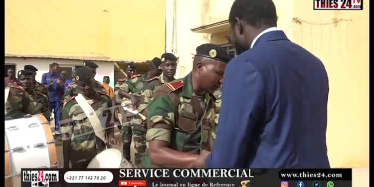Vidéo/ Levée des couleurs à Thiès-Ouest avec la fanfare militaire
