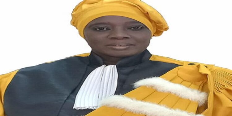 Mort de Babacar Touré : les médias sénégalais entre la guerre des positions, le service à la communauté et la régulation asphyxiée (Dr Hadja Maï Niang)