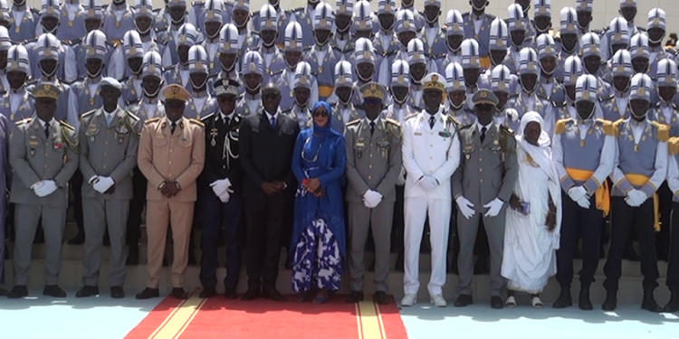 Vidéo/Sortie 43ème promo de l’ENOA de Thiès, 104 élèves-officiers dont 14 venant de pays amis