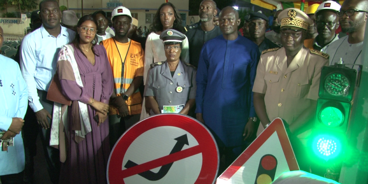 Vidéo/ Lancement du projet d&rsquo;installation de feux tricolores au niveau de 15 carrefours de Thiès