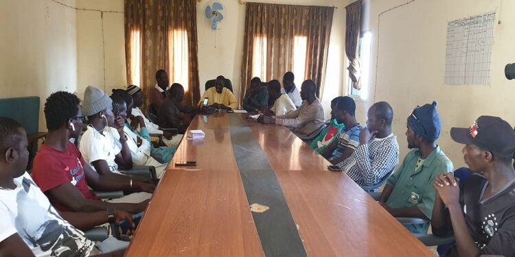 Remise de subventions, le Maire de Koul « gâte » les 19 ASC de la commune