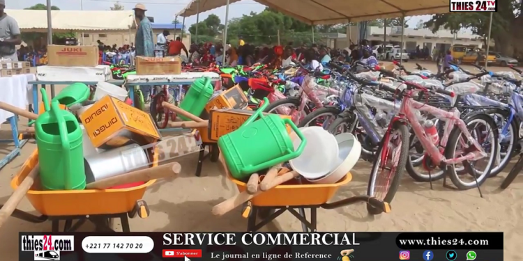Vidéo/Fête de l’excellence à Mont Rolland, le Maire gâte les meilleurs élèves (les discours)