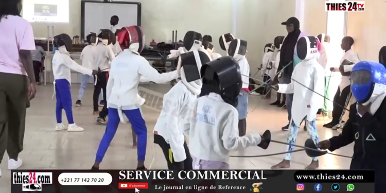 Vidéo/Le mouvement And Sopi Thiès de Madiakhaté Niang initie plus de 50 jeunes à l&rsquo;escrime