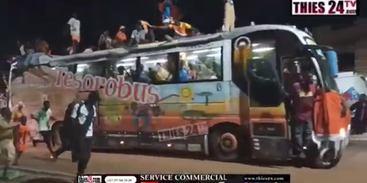 Vidéo/ Parade de l&rsquo;ASC Walidaan dans les rues de Thiès après sa victoire aux phases nationales ONCAV