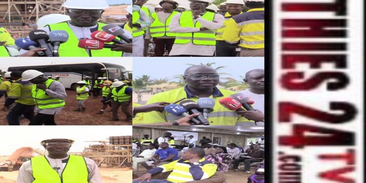 Vidéo/ Visite du Maire de Thiès et de son conseil municipal aux installations de la GCO à Diogo