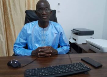 Paiement des bourses universitaires : Ansoumana DIONE préconise la tenue d’un Conseil presidentiel.