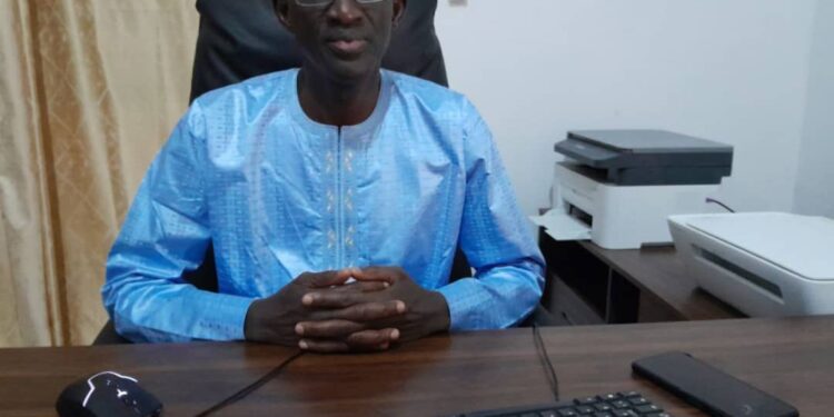 Paiement des bourses universitaires : Ansoumana DIONE préconise la tenue d’un Conseil presidentiel.