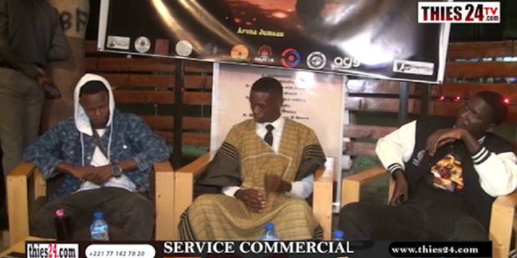 Vidéo/Séance d&rsquo;écoute, Arona Jumeau présente ses 13 sons Salam