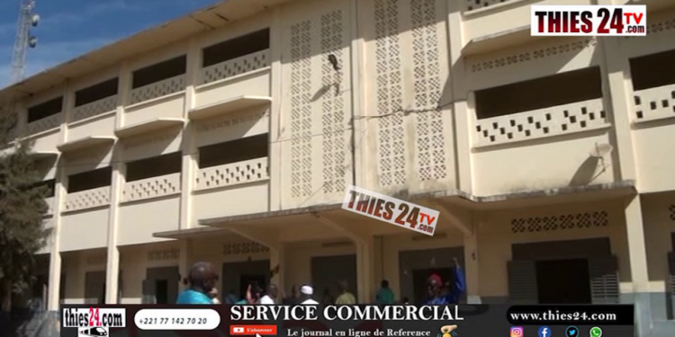 Vidéo/Pèlerinage à l’ex Ecole Normale Demba Diop (actuel Lycée Demba Diop) de la 6 ème promo