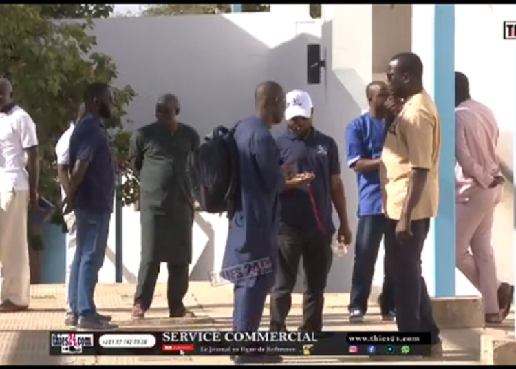 Vidéo/Non paiement salaires Janvier, le SAES campus Thiès se fâche et menace