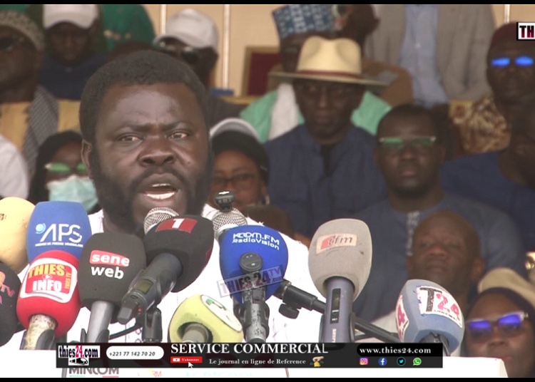 Vidéo/Route chaotique Pout-Ngomène la grosse plaidoirie de Gabriel Bop Adjt Maire Keur Moussa