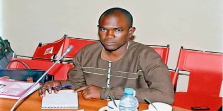 Poème : le déclin de l&rsquo; impérialisme (Par Ousseynou Ndione écrivain poète Thiès)