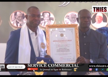 Vidéo/Dr Babacar Diop honore Idrissa Seck et 9 autres personnalités marquantes de Thiès