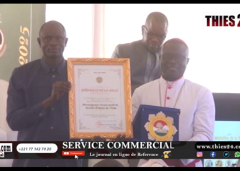 Vidéo/Ce que Monseigneur André Gueye a dit après avoir reçu la médaille de la dignité 