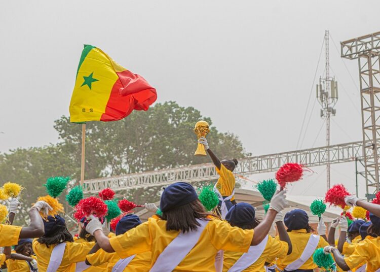 Vidéo/ Prestation XXXL des majorettes avec le trophée de la CAN