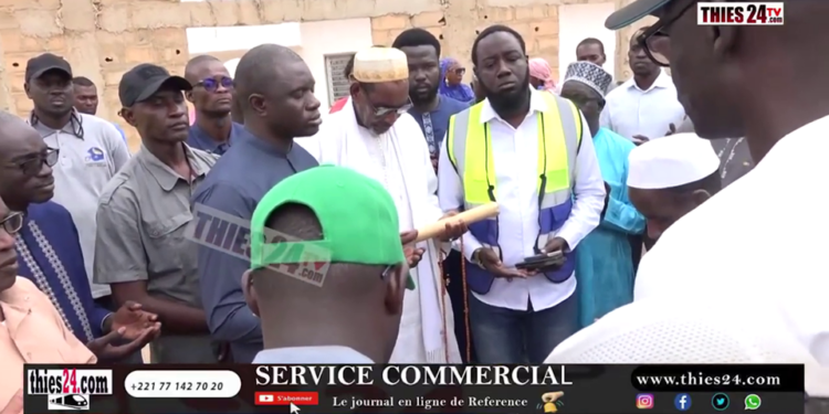 Vidéo/Dr Babacar Diop Maire de Thiès en visite à Keur Massamba Guèye