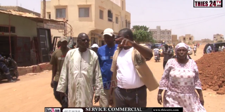 Vidéo/ Après la visite controversée de Babacar Diop, le Maire Augustin Tine à Keur Massamba Guèye