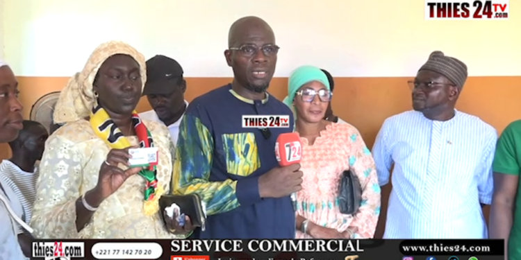 Vidéo/ Vente des cartes PASTEF à Thiès, la caravane d&rsquo;Abdou Bâ Ndiéguène reçue par Abdoulaye Bâ