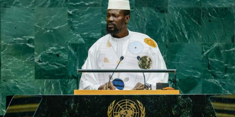 ONU : Mamadi Doumbouya critique les dirigeants qui modifient la constitution pour se maintenir au pouvoir