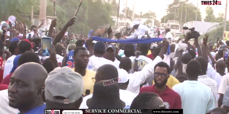 Vidéo/ Après une mobilisation monstre, Ousmane Sarr Maire de Chérif Lô va-t-il rejoindre Kiiraay ?