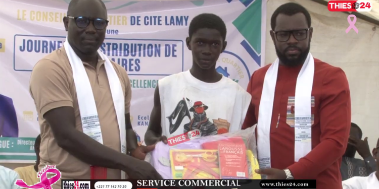 Vidéo/ Le DG de l’ANER gâte les élèves de Cité Lamy avec 300 kits scolaires et 50 kits d’excellence
