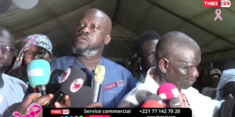 Vidéo/Retrait de sa candidature à l&rsquo;ONU, Massaly fait acclamer Macky Sall à Thiès et tire sur le pouvoir